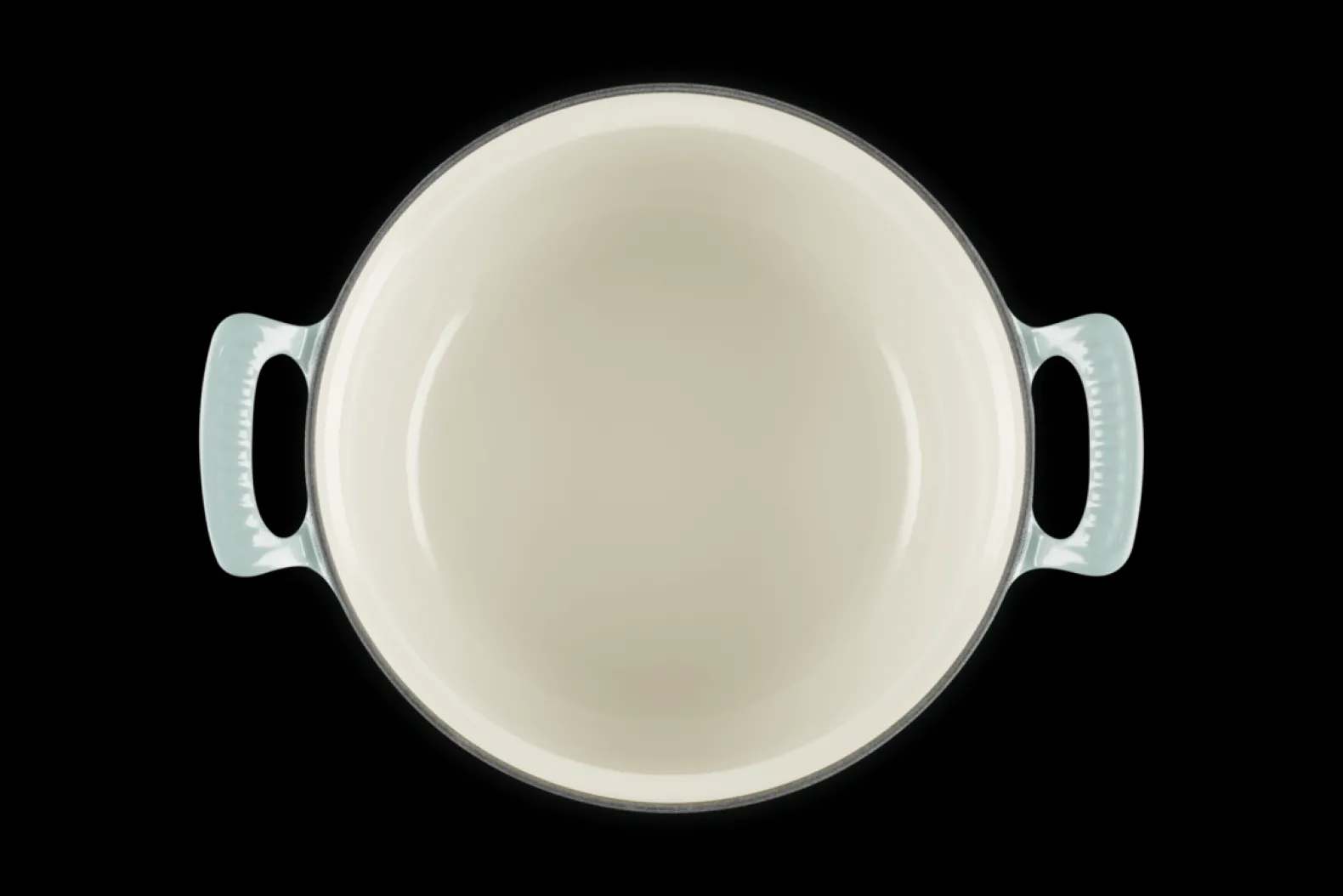 Cast Iron Modern Heritage Round Casserole