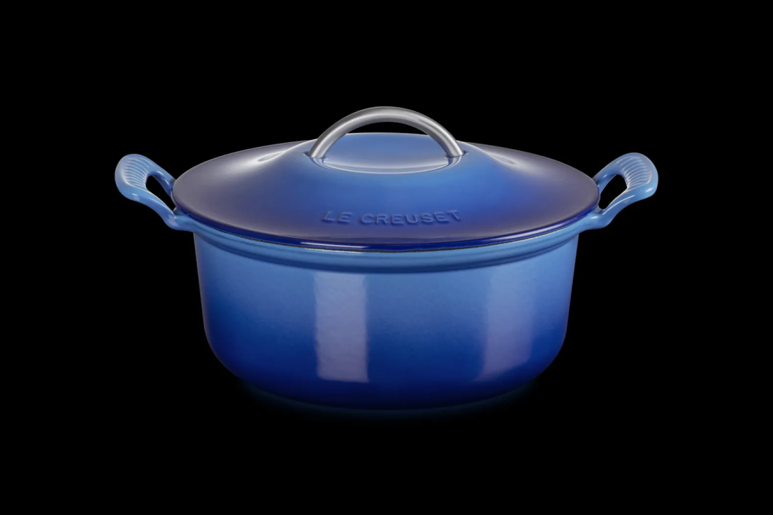 Cast Iron Modern Heritage Round Casserole