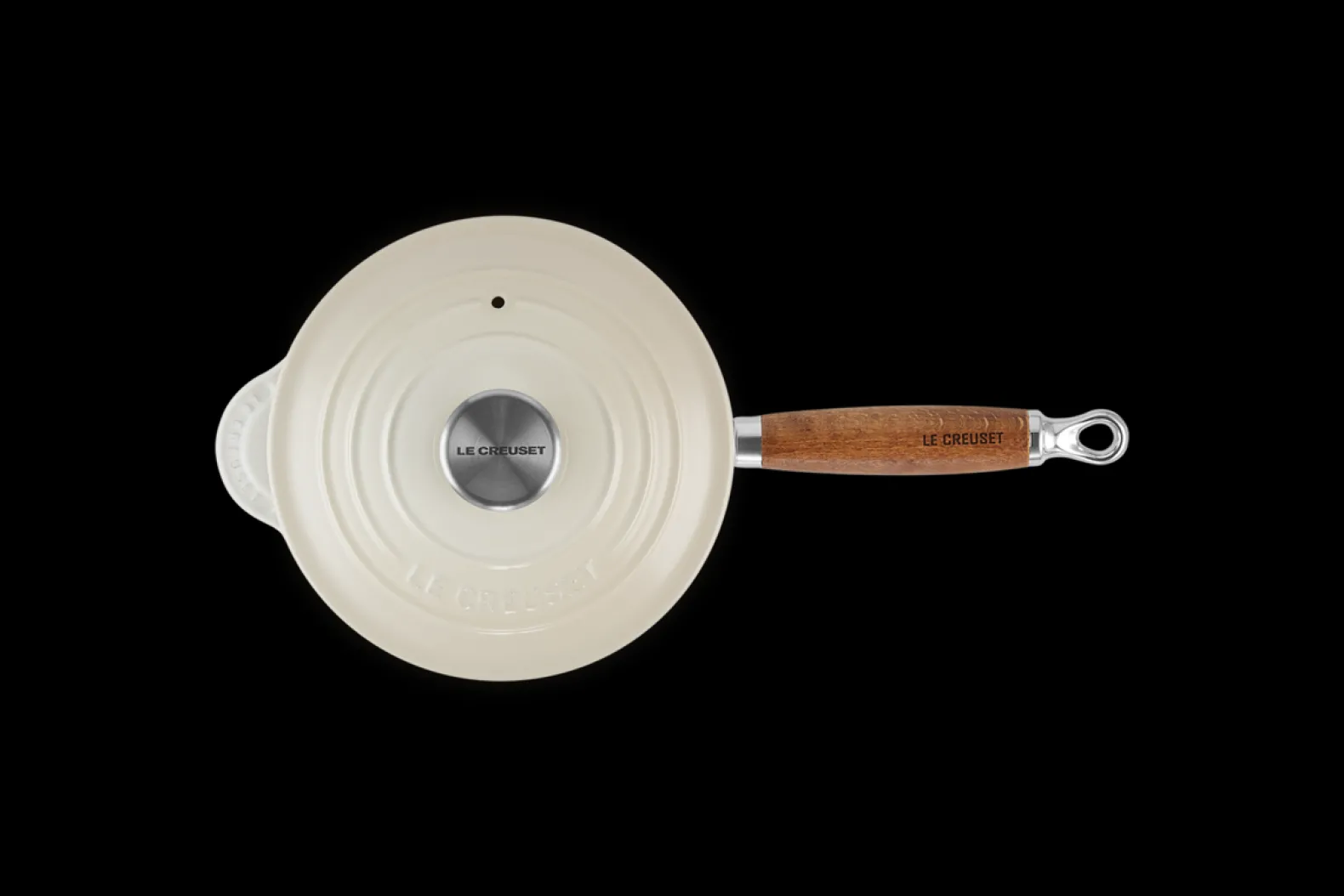 Cast Iron Saucepan with Wooden Handle