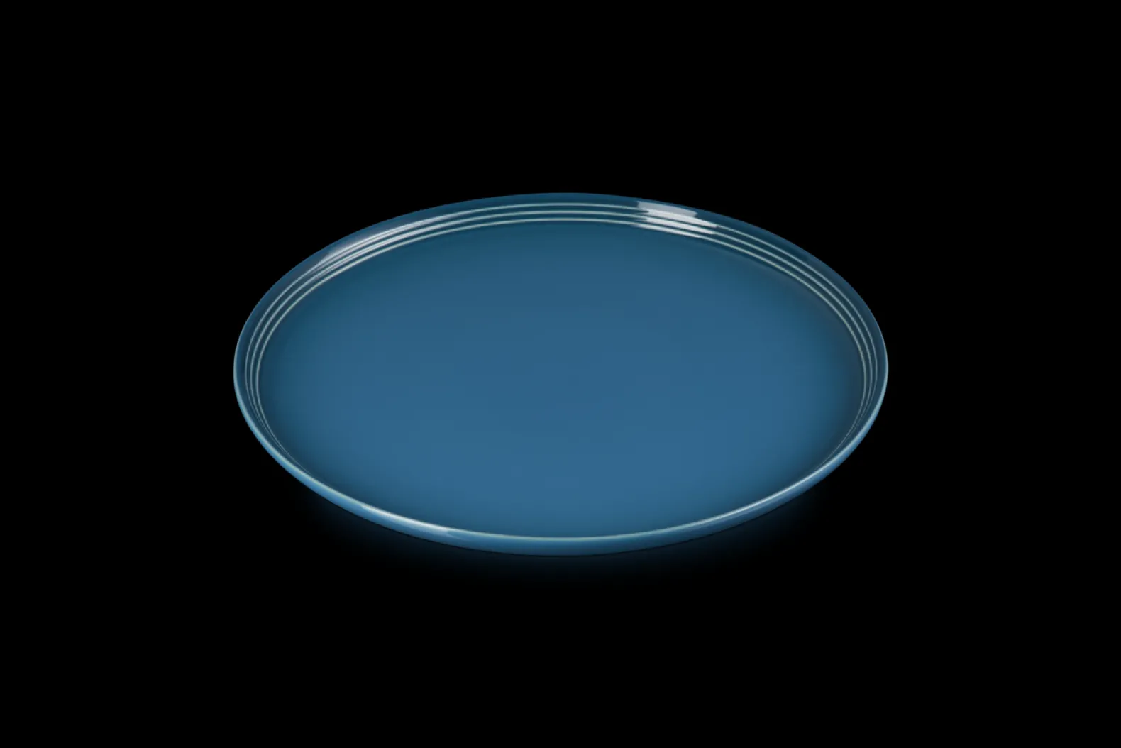 Stoneware Coupe Dinner Plate