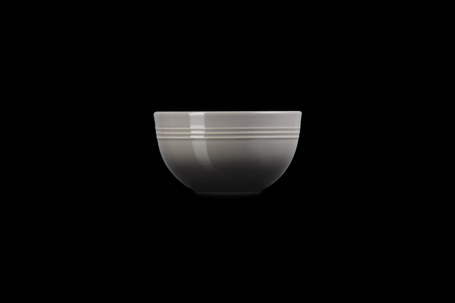 Stoneware Coupe Snack Bowl