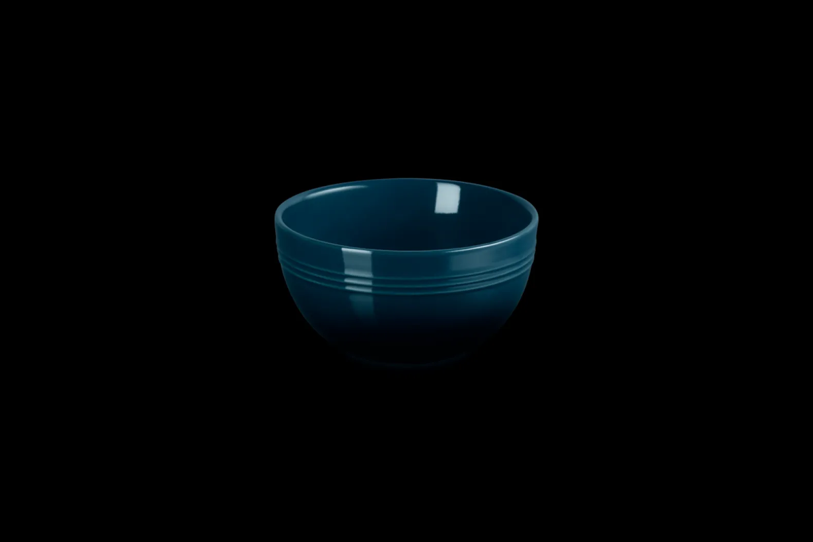 Stoneware Coupe Snack Bowl
