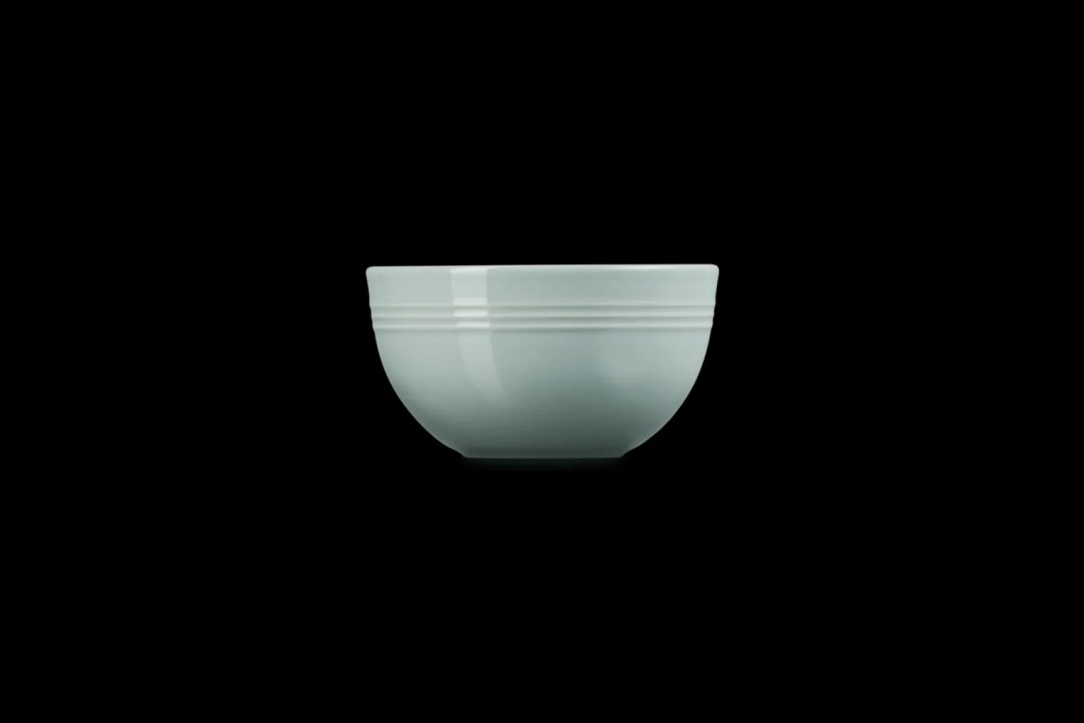 Stoneware Coupe Snack Bowl