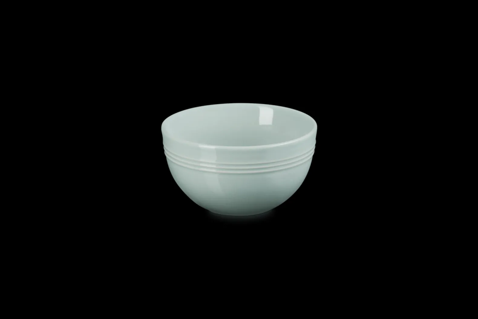 Stoneware Coupe Snack Bowl