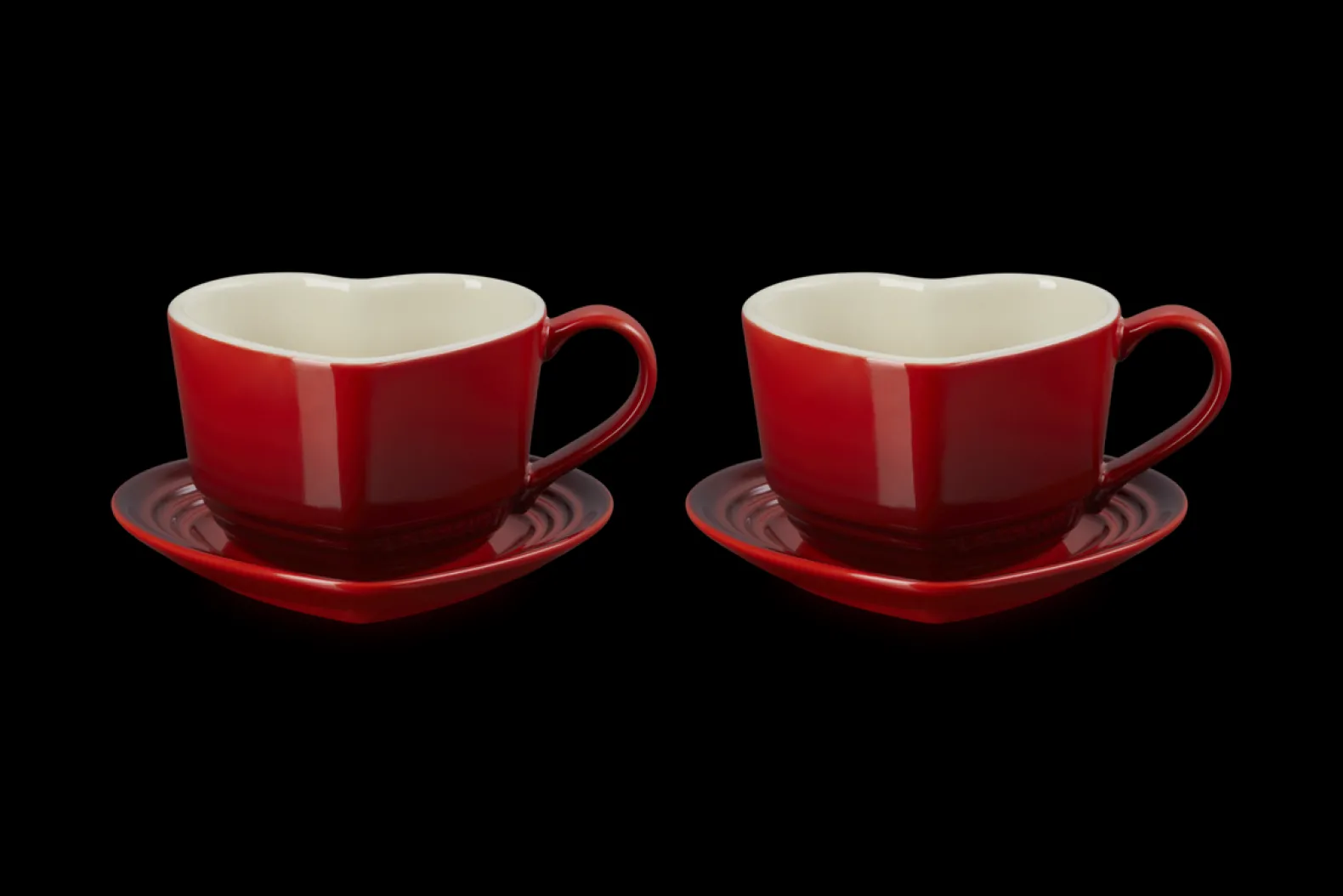 Stoneware Set of 2 Heart Mugs with Saucers