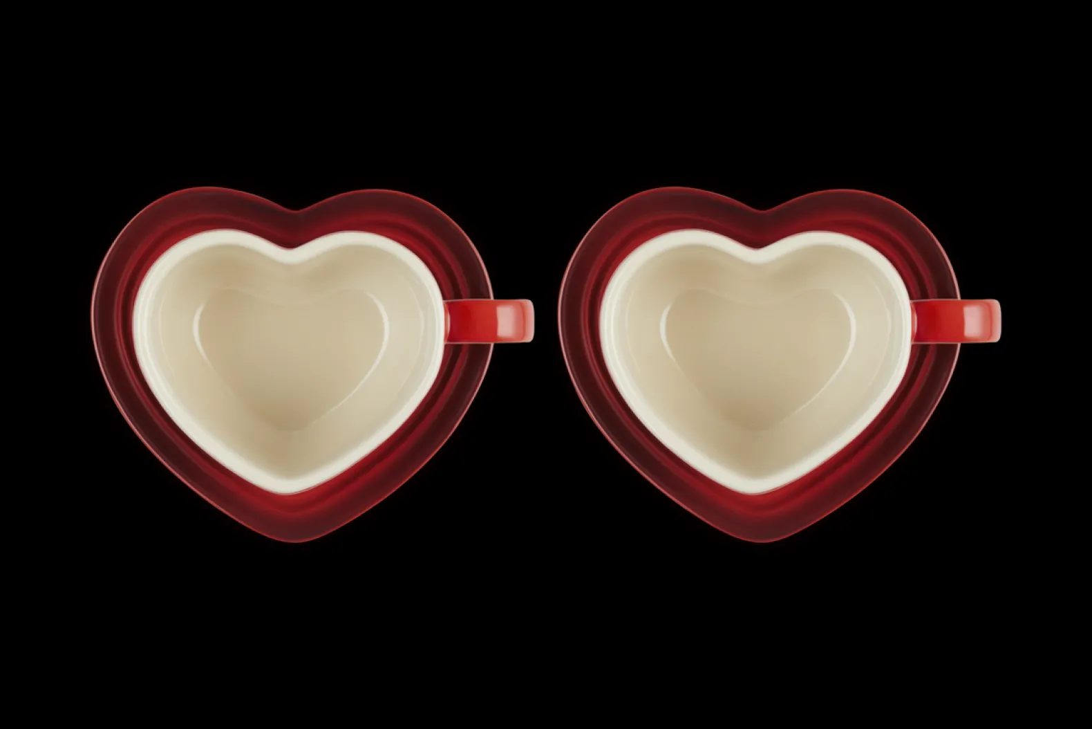 Stoneware Set of 2 Heart Mugs with Saucers