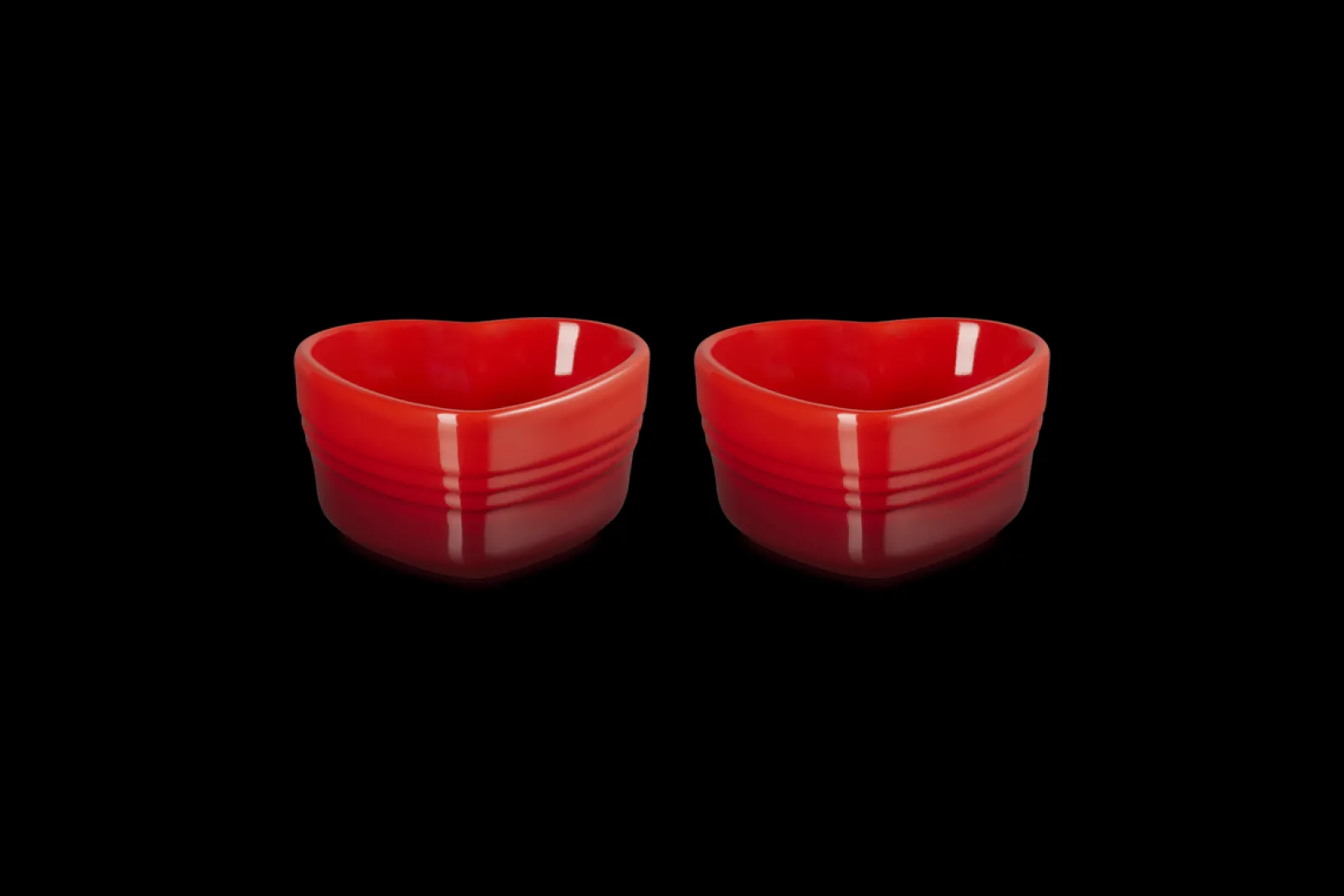 Stoneware Set of 2 Heart Ramekins