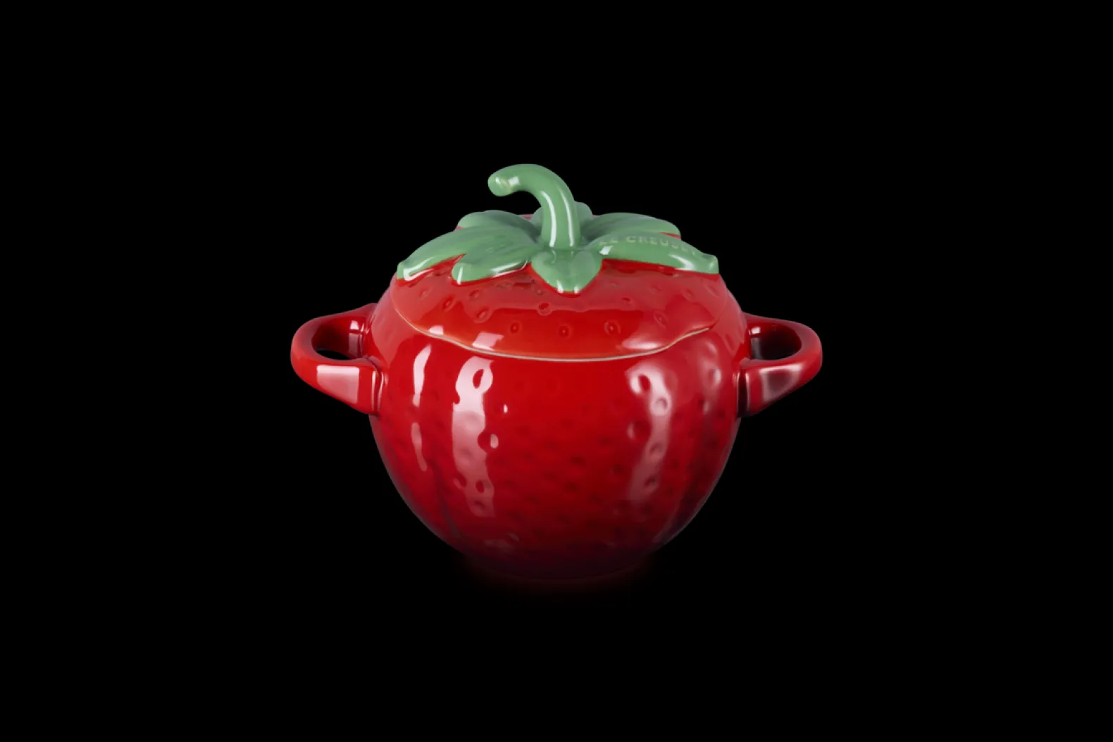Stoneware Strawberry Cocotte