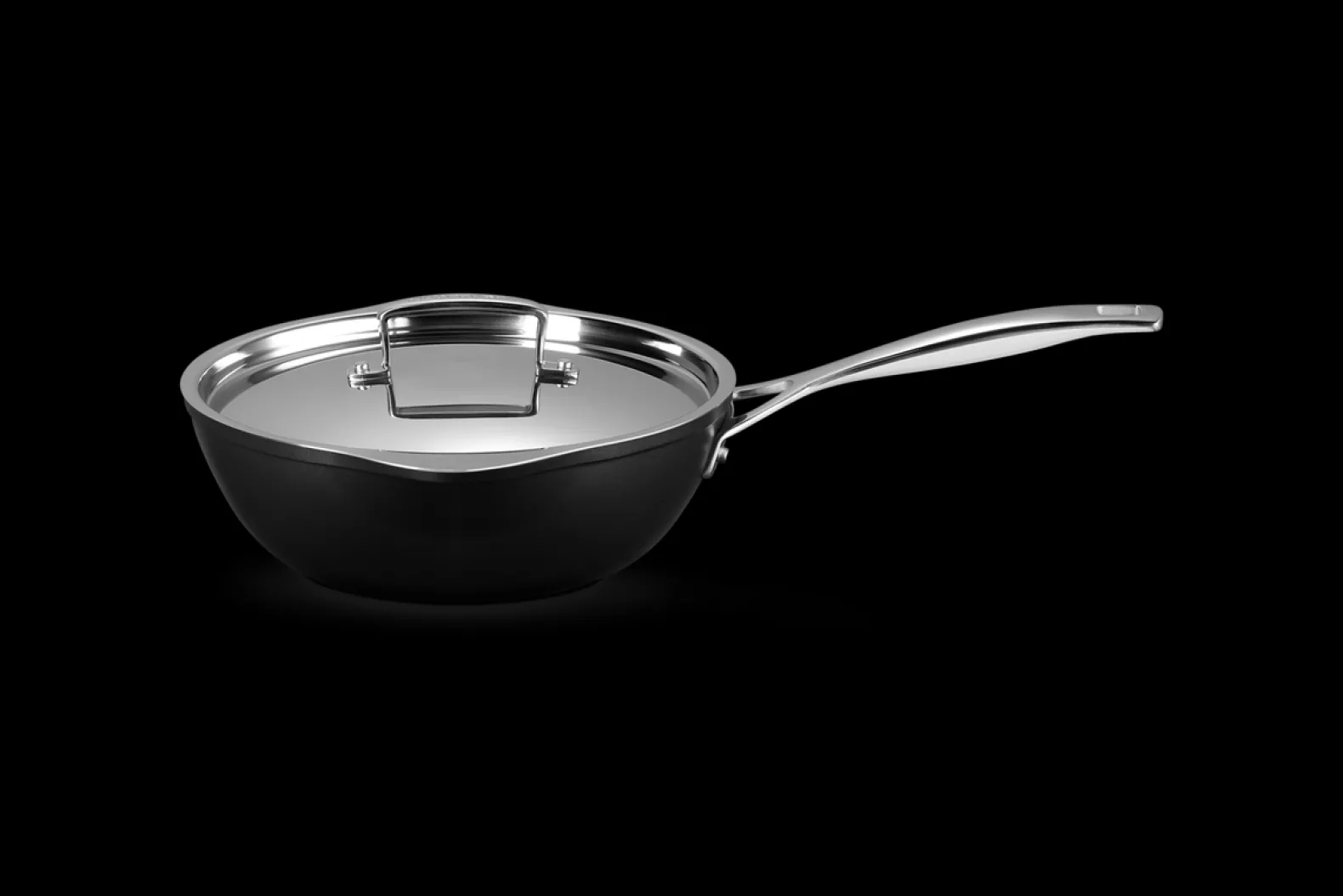 Toughened Non-Stick Chef's Pan with Pouring Spouts